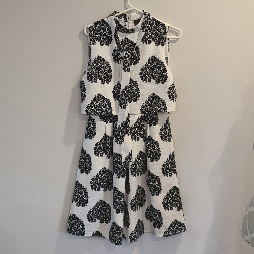 Gracia B&W floral pattern dress